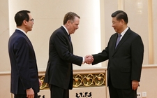 Images_151614_thumb_representante-comercial-eu-robert-lighthizer-2_0_1_1377_856