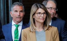 Images_156095_thumb_lori-loughlin-acusada-lavado-dinero_0_23_1024_637