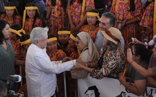 Images_161271_thumb_amlo-asegura-anticristiano-rechazar-migrante_0_34_1280_796