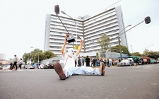 Images_163440_thumb_protesta-derechohabientes-falta-medicamentos-junio_0_1_1150_716