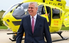 Images_166027_thumb_principe-andres-hijo-reina-isabel_117_24_719_447