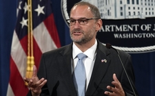 Images_166409_thumb_hugh-hurwitz-ejercia-cargo-interinamente_0_35_800_498