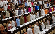 Images_169004_thumb_legisladores-asisten-asamblea-nacional-habana_0_34_800_498