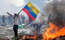 Images_169149_thumb_protestas-sociales-empezaron-moreno-decretara_0_0_800_498