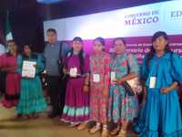 Images_169386_thumb_alumnas_ganadoras