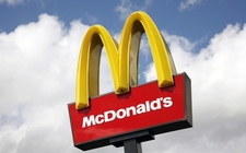 Images_171439_thumb_mcdonald-apoyara-ninos-escasos-recursos_104_51_854_532