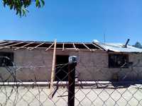 Images_176482_thumb_desprendimiento_de_l%c3%a1minas_en_viviendas_de_guadalupe_y_calvo