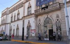 Images_180198_thumb_hospital_central_al_tope_x_covid_(3)