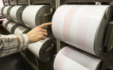 Images_194068_thumb_sismo-magnitud-sacude-oeste-zihuatanejo