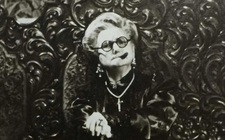 Images_197455_thumb_abuelita