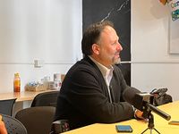 Images_221598_thumb_insert_01