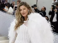 Images_222894_thumb_gisele